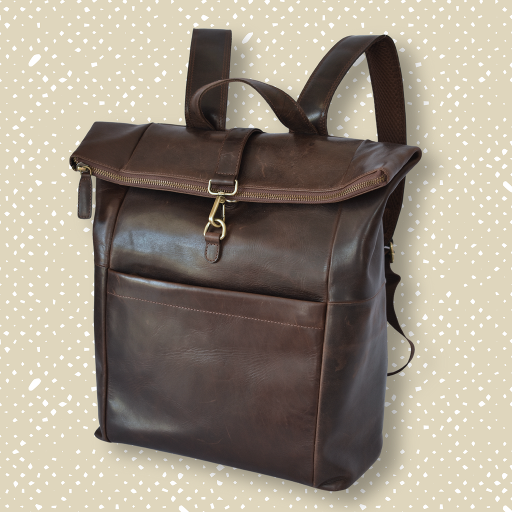 Mochila de Cuero Roll-Top Marrón Oscuro – Para Portátiles – IULIUS
